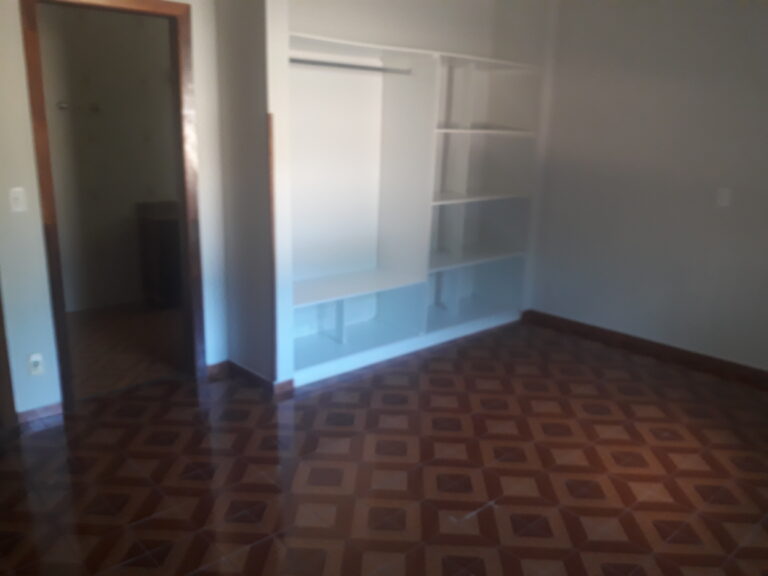 Casa Jardim Alpino,Aceito apto em Santos menor valor