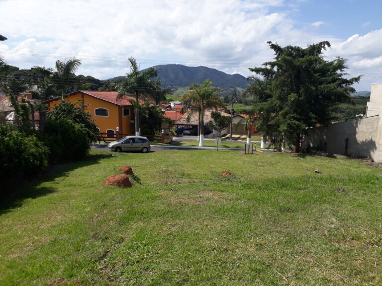 Lotes a partir de R$180.000 em Condomínio