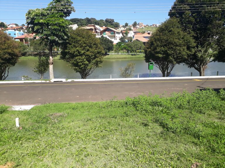 Lotes a partir de R$180.000 em Condomínio