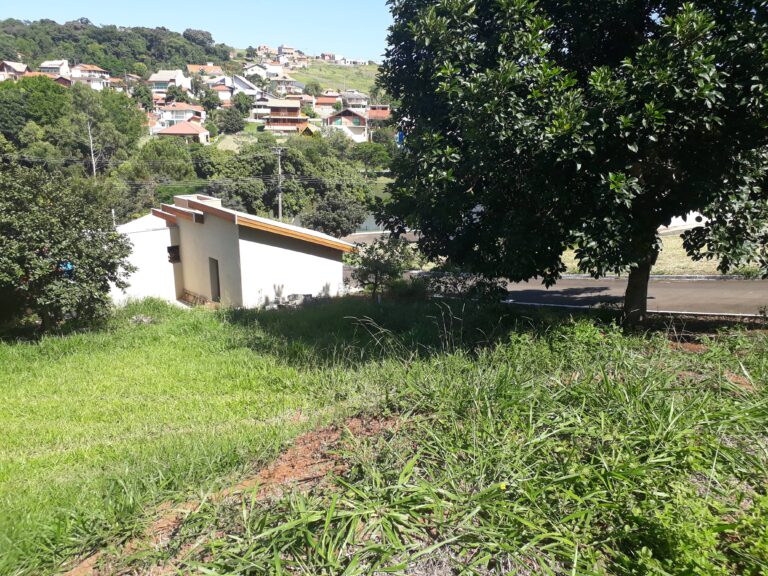 Lotes a partir de R$180.000 em Condomínio