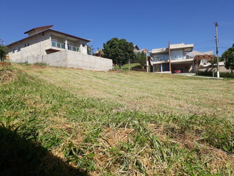 Lotes a partir de R$180.000 em Condomínio