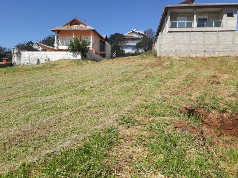 Lotes a partir de R$180.000 em Condomínio