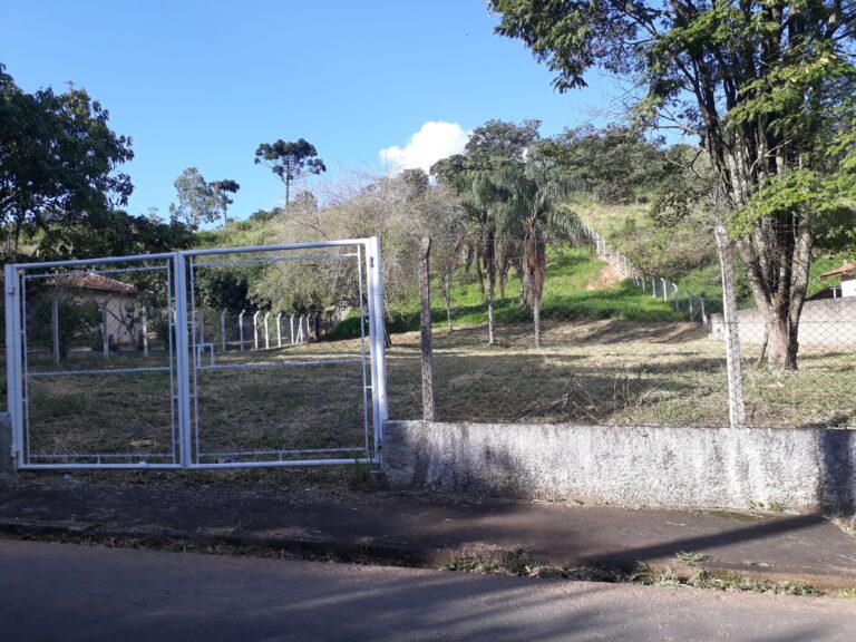 Chácara de 2000 m², Águas de Lindóia