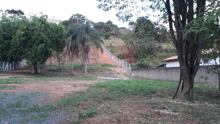 Chácara de 2000 m², Águas de Lindóia