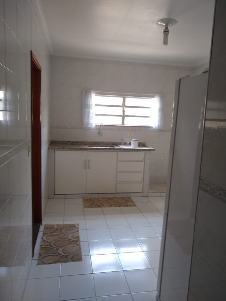 Casa em São Paulo Vila Rosa,Horto Florestal