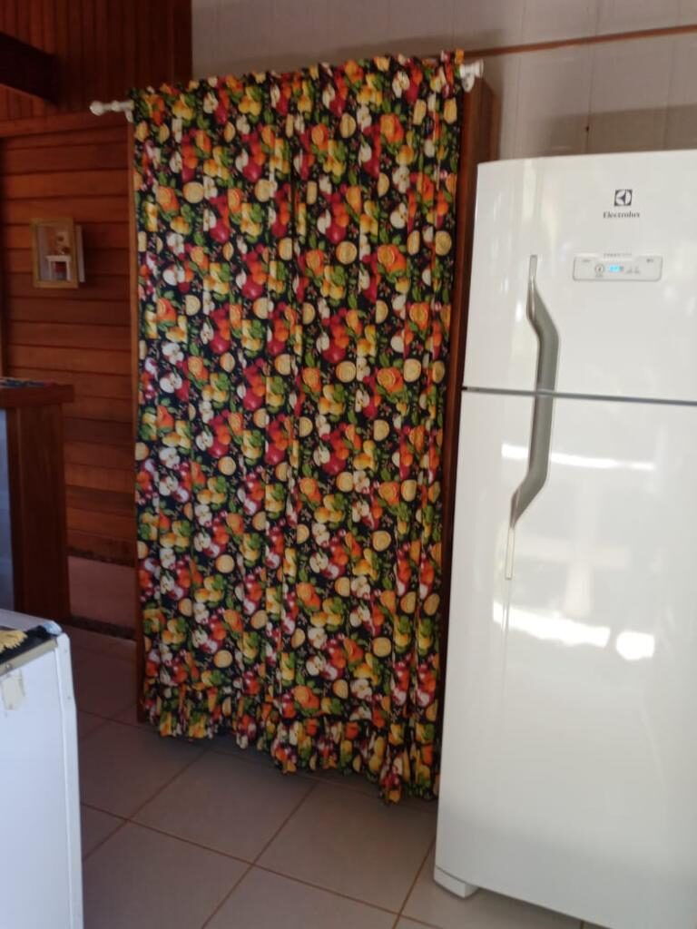 Vende-se Excelente casa em condomínio fechado