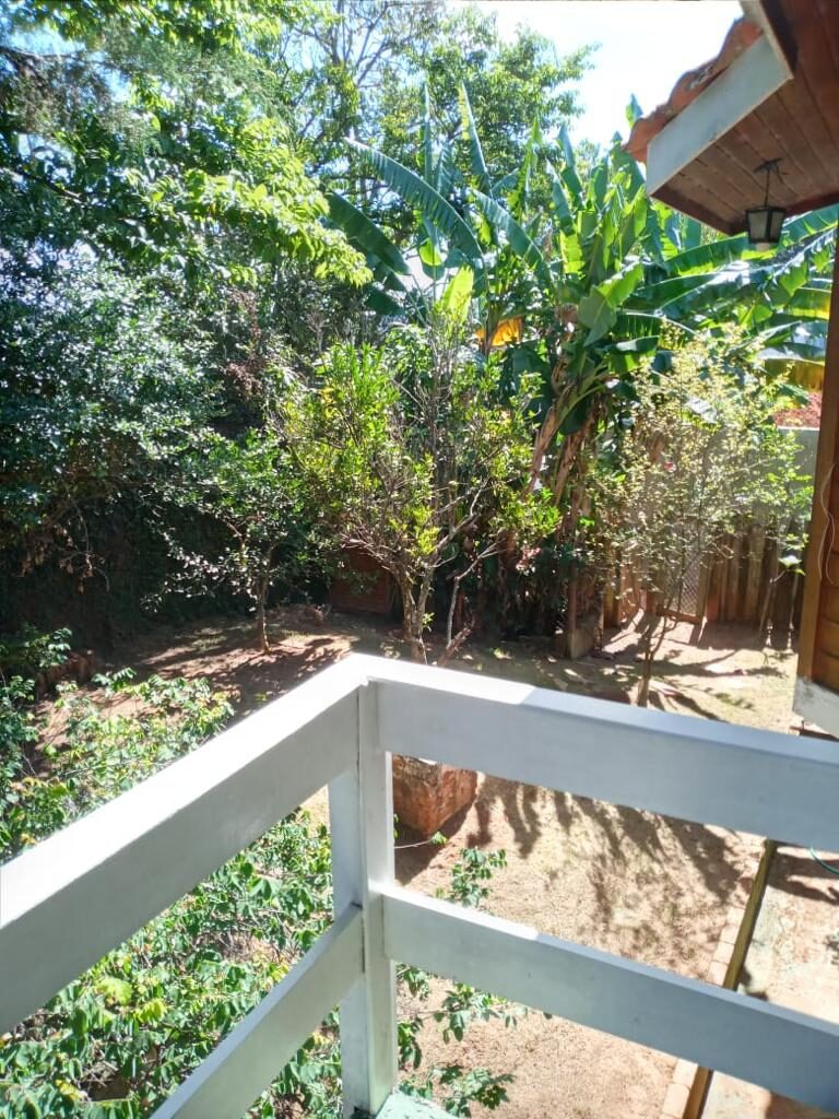 Vende-se Excelente casa em condomínio fechado