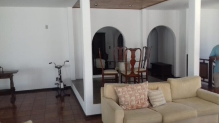 Casa Alto-padrão Casa Alto-padrão