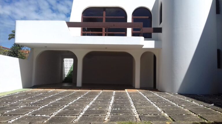 Casa Alto-padrão Casa Alto-padrão