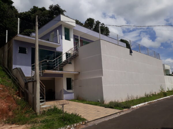 Casa Em Condomínio Fechado