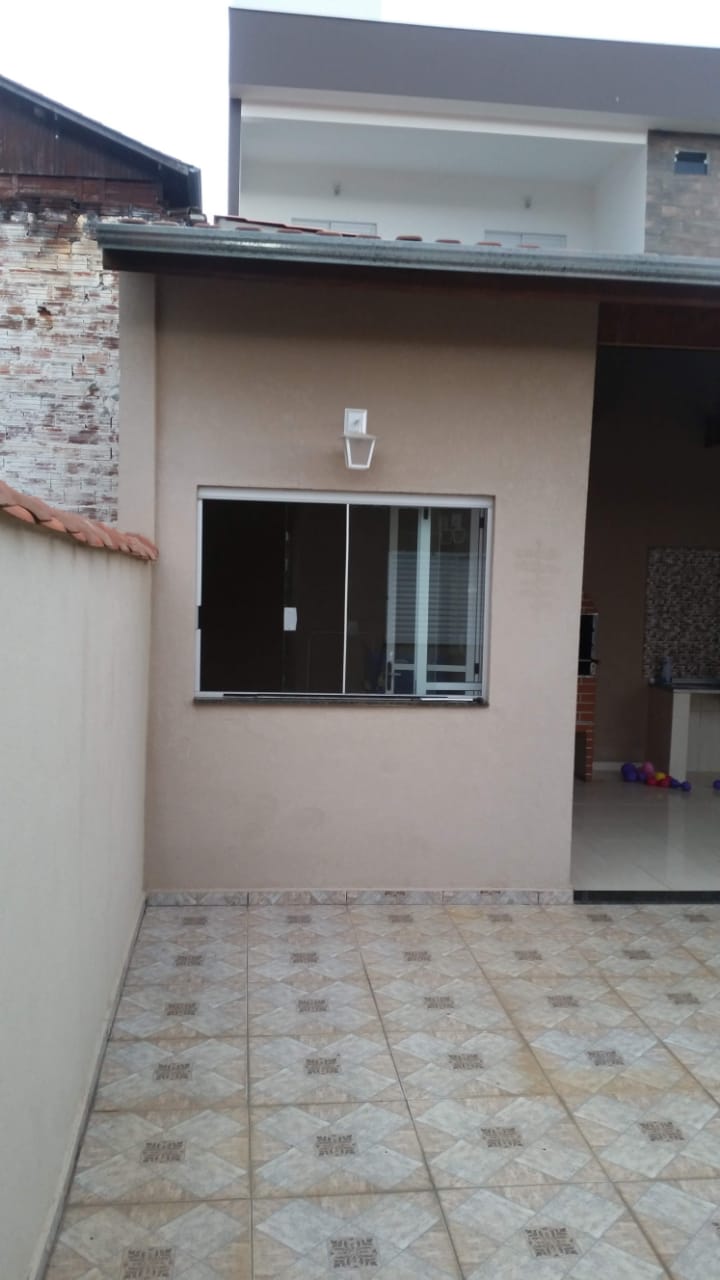 Ótima casa em Cond. fechado Ótima casa em Cond. fechado