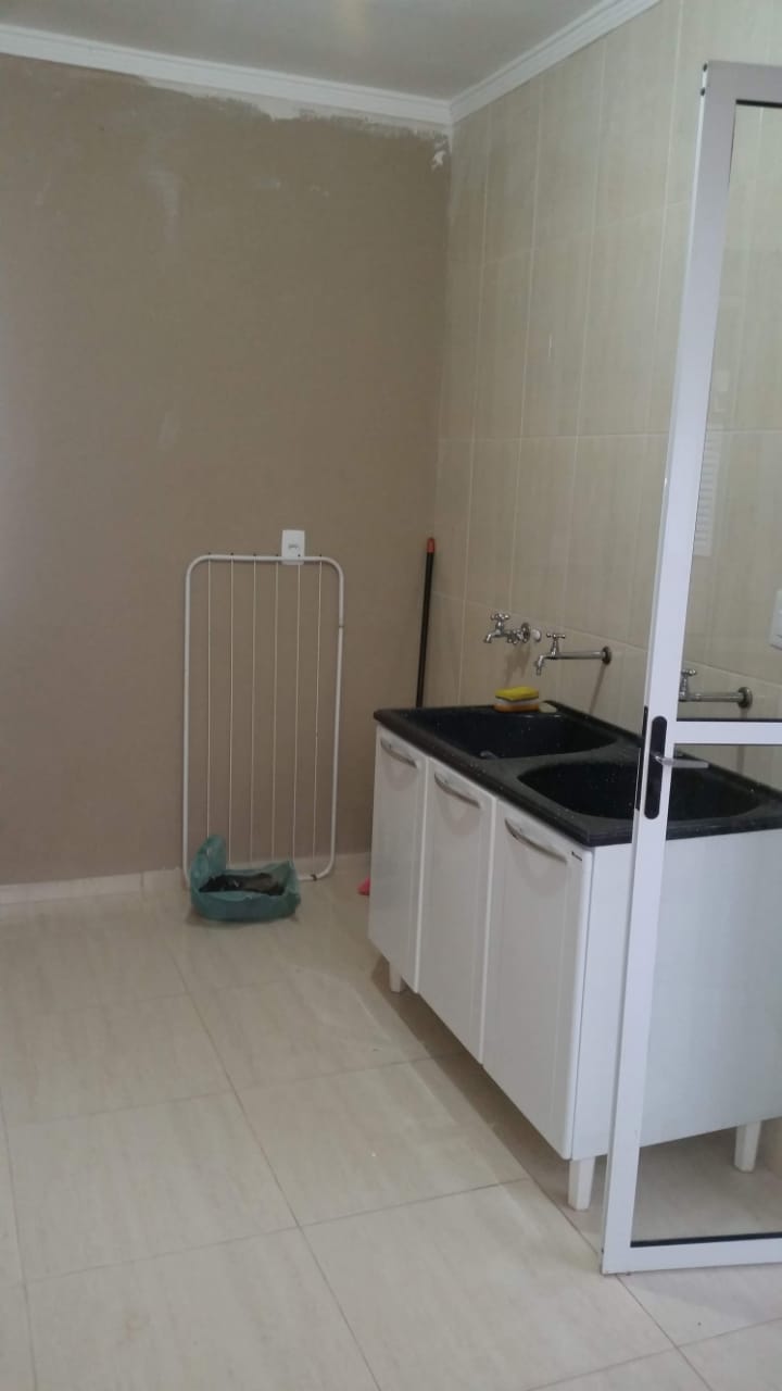 Ótima casa em Cond. fechado Ótima casa em Cond. fechado