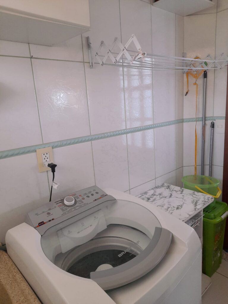 Linda Casa em Cond. Fechado Linda Casa em Cond. Fechado