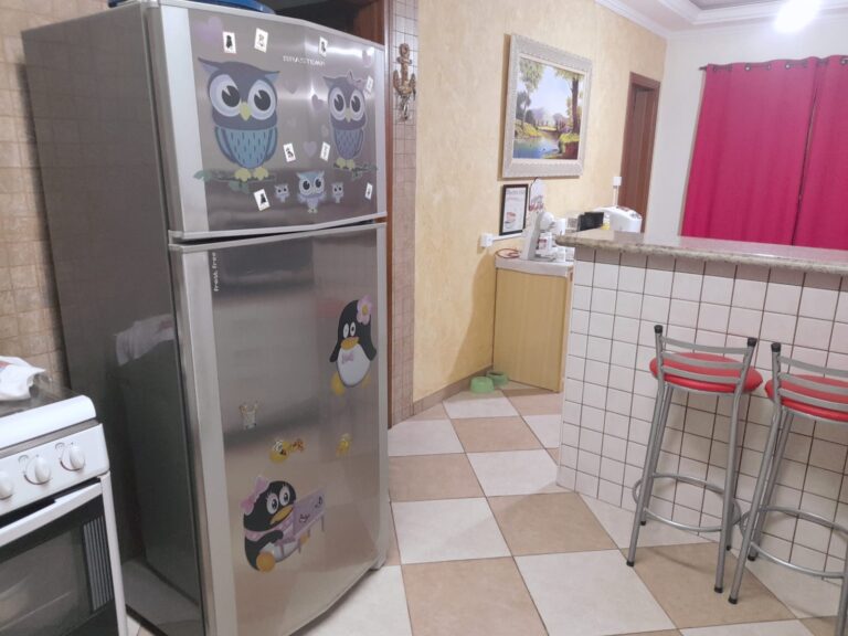 Linda Casa em Cond. Fechado Linda Casa em Cond. Fechado