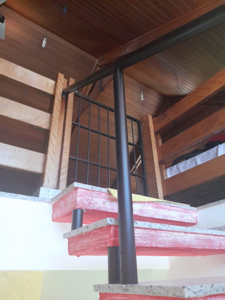 Linda Casa em Cond. Fechado Linda Casa em Cond. Fechado