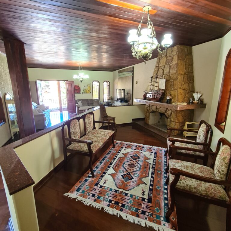 Belíssima casa no Jardim Mirante