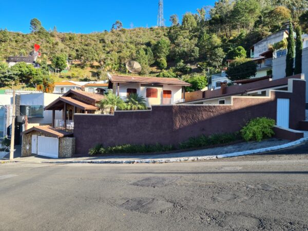 Belíssima casa no Jardim Mirante