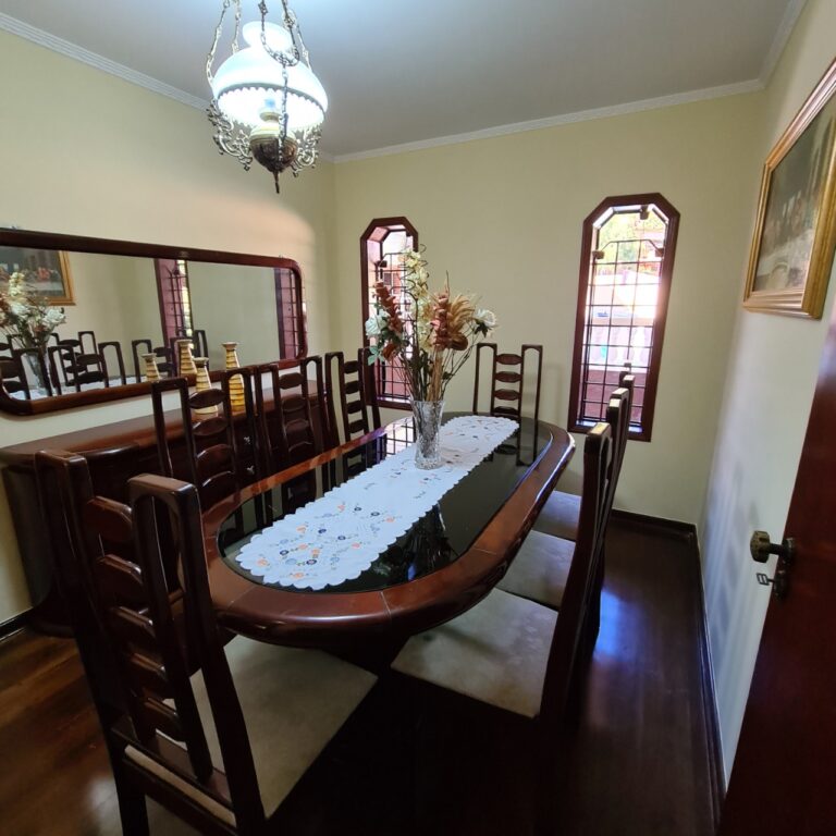 Belíssima casa no Jardim Mirante