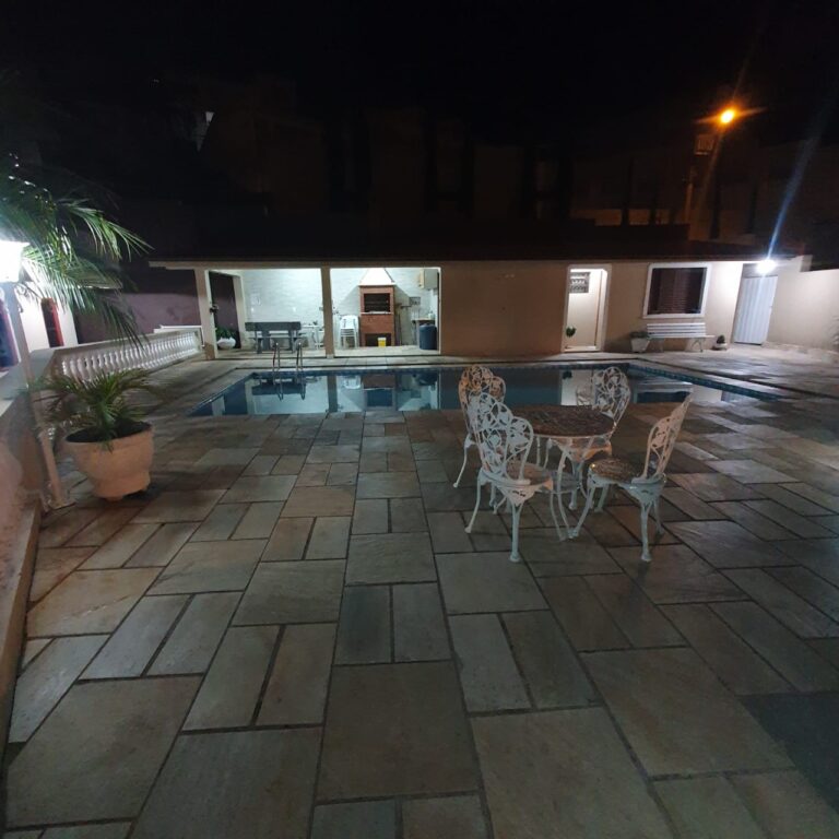 Belíssima casa no Jardim Mirante