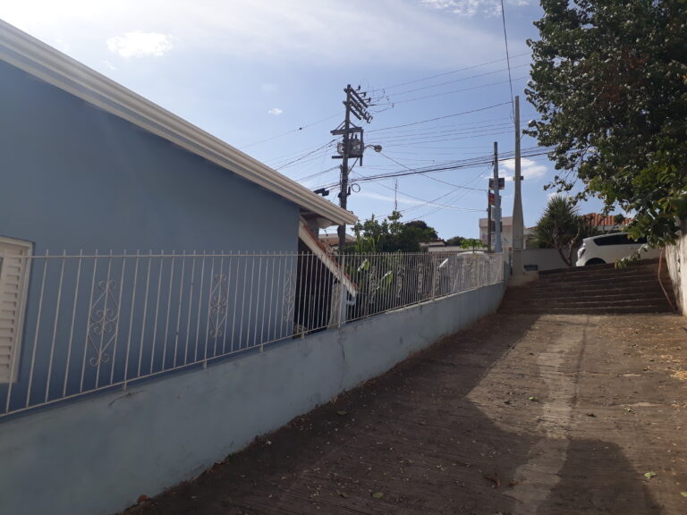 Ótima casa na cidade de Águas de Lindóia