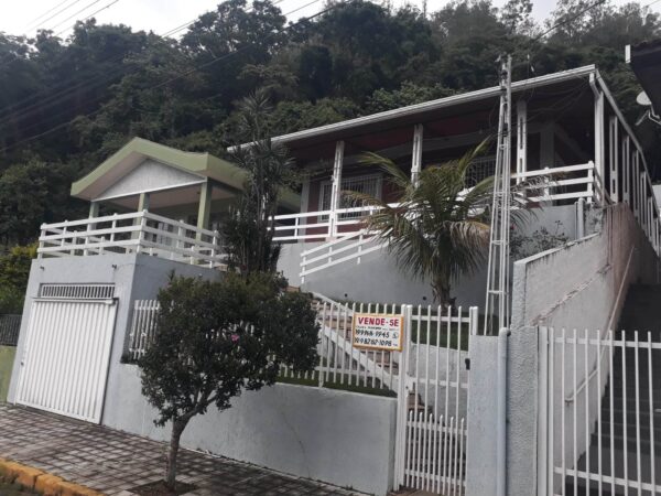 Belíssima casa na Vila Beatriz.