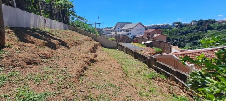 Vende-se casa no bairro assumpção