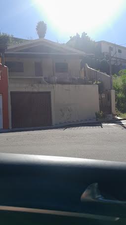 Vende-se casa no bairro assumpção