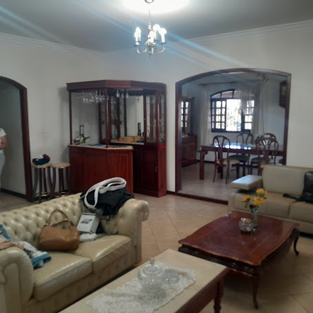 VENDE -SE  CASA ALTO PADRÃO
