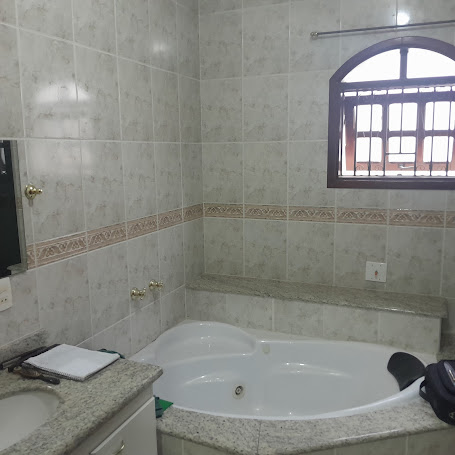 VENDE -SE  CASA ALTO PADRÃO