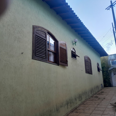 VENDE -SE  CASA ALTO PADRÃO