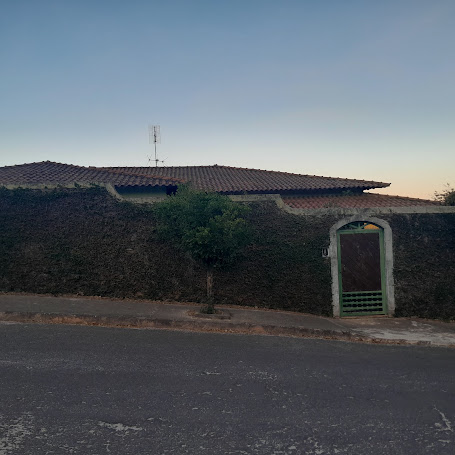 VENDE -SE  CASA ALTO PADRÃO