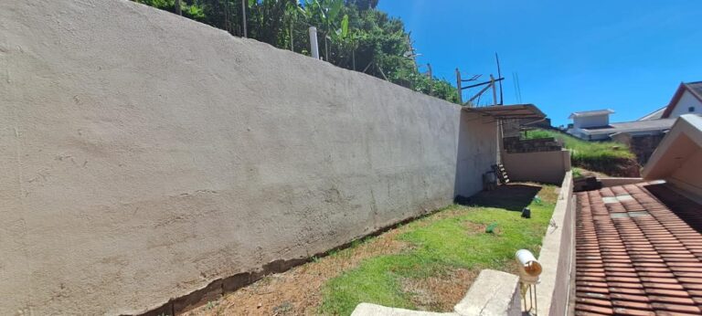 Vende-se casa no bairro assumpção