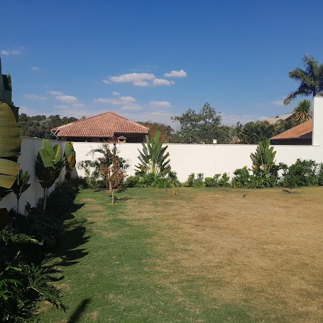 Casa alto Padrão em condomínio Águas lindóia