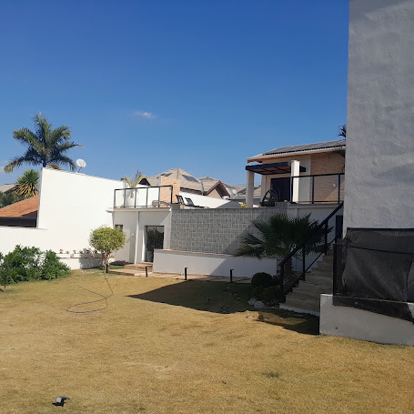 Casa alto Padrão em condomínio Águas lindóia