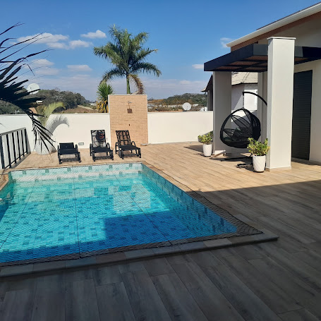 Casa alto Padrão em condomínio Águas lindóia