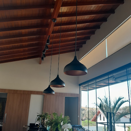 Casa alto Padrão em condomínio Águas lindóia