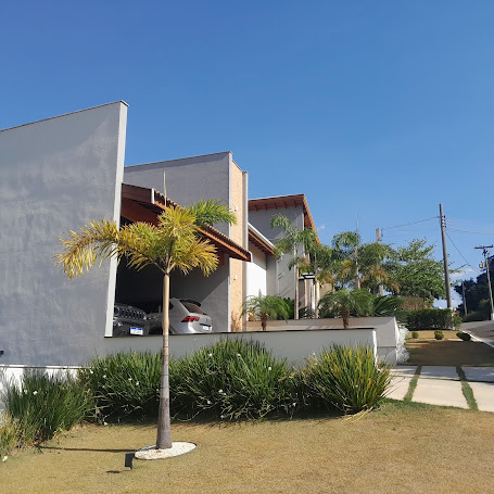 Casa alto Padrão em condomínio Águas lindóia