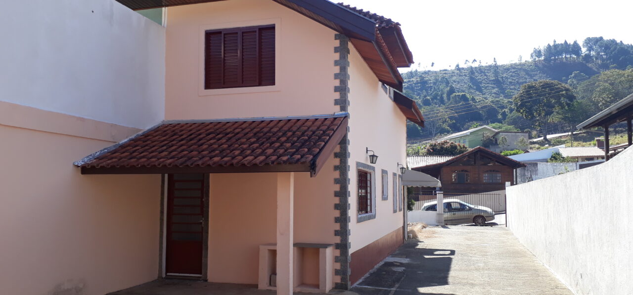 Casa Sobrado Jardim Alpino