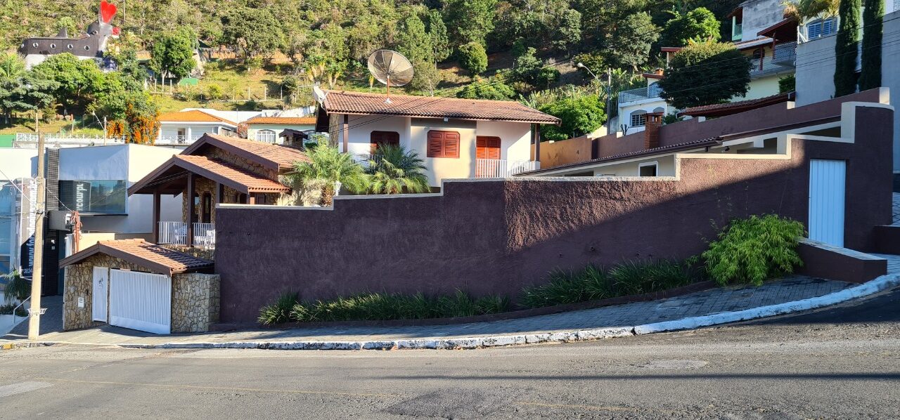 Belíssima casa no Jardim Mirante