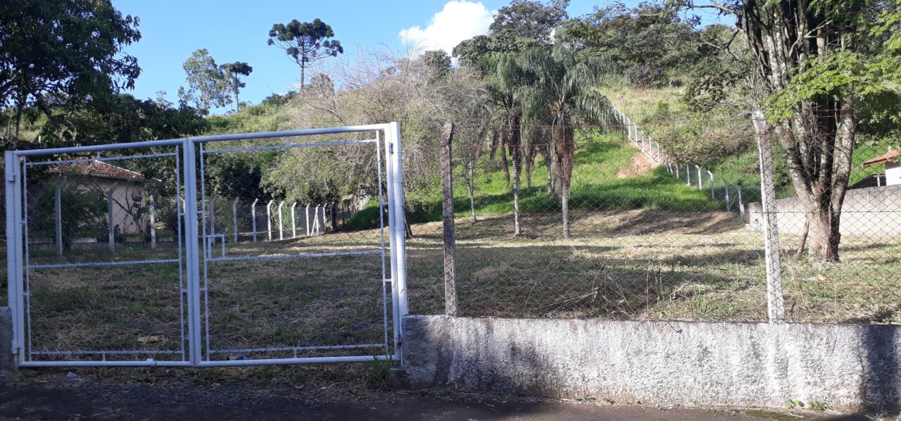 Chácara de 2000 m², Águas de Lindóia